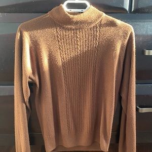 brun sweater